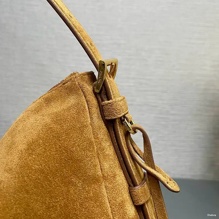 2410YA0091 Prada Bags 0626